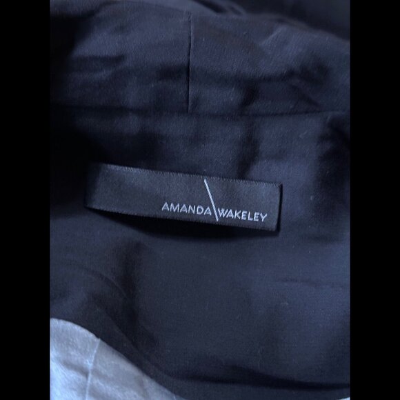 Amanda Wakeley Jacket US 8 Black Hook & Eye Wool 100% Silk Frayed Flare Sleeve - Picture 6 of 7